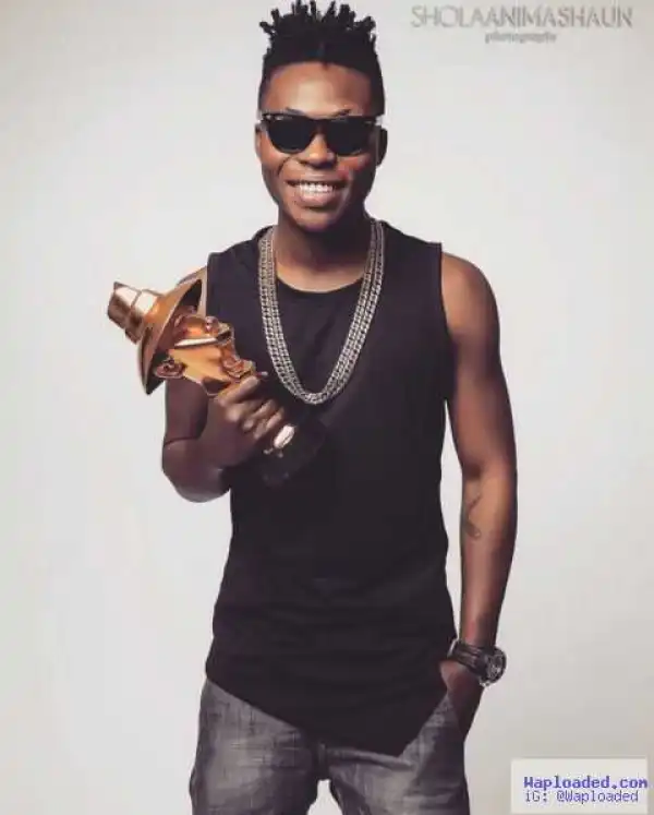 Reekado Banks Wins the “NEXT RATED” Award at #Headies2015